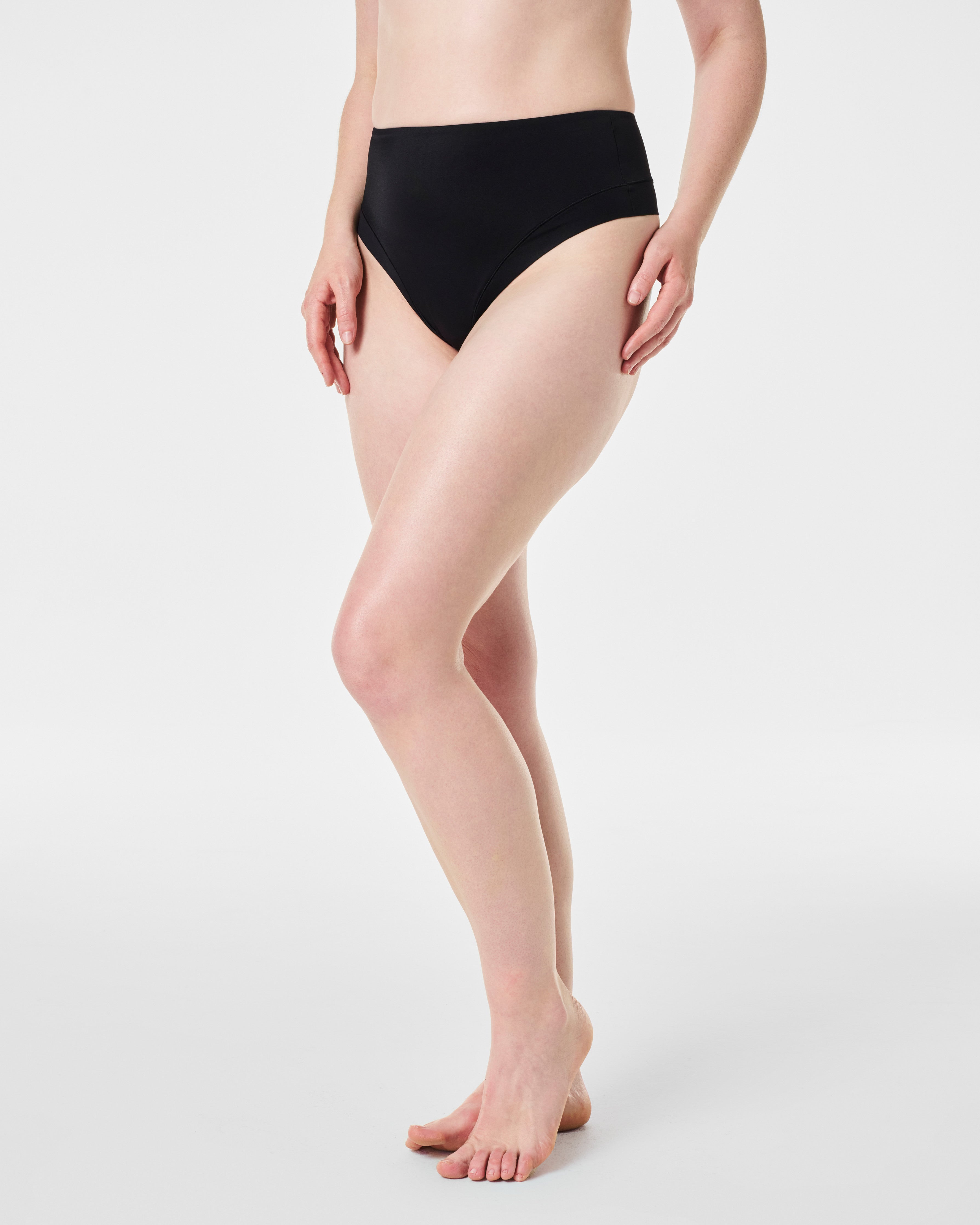 SPANX Supersmoothâ„¢ Sculpting Thong for All-Day Comfort