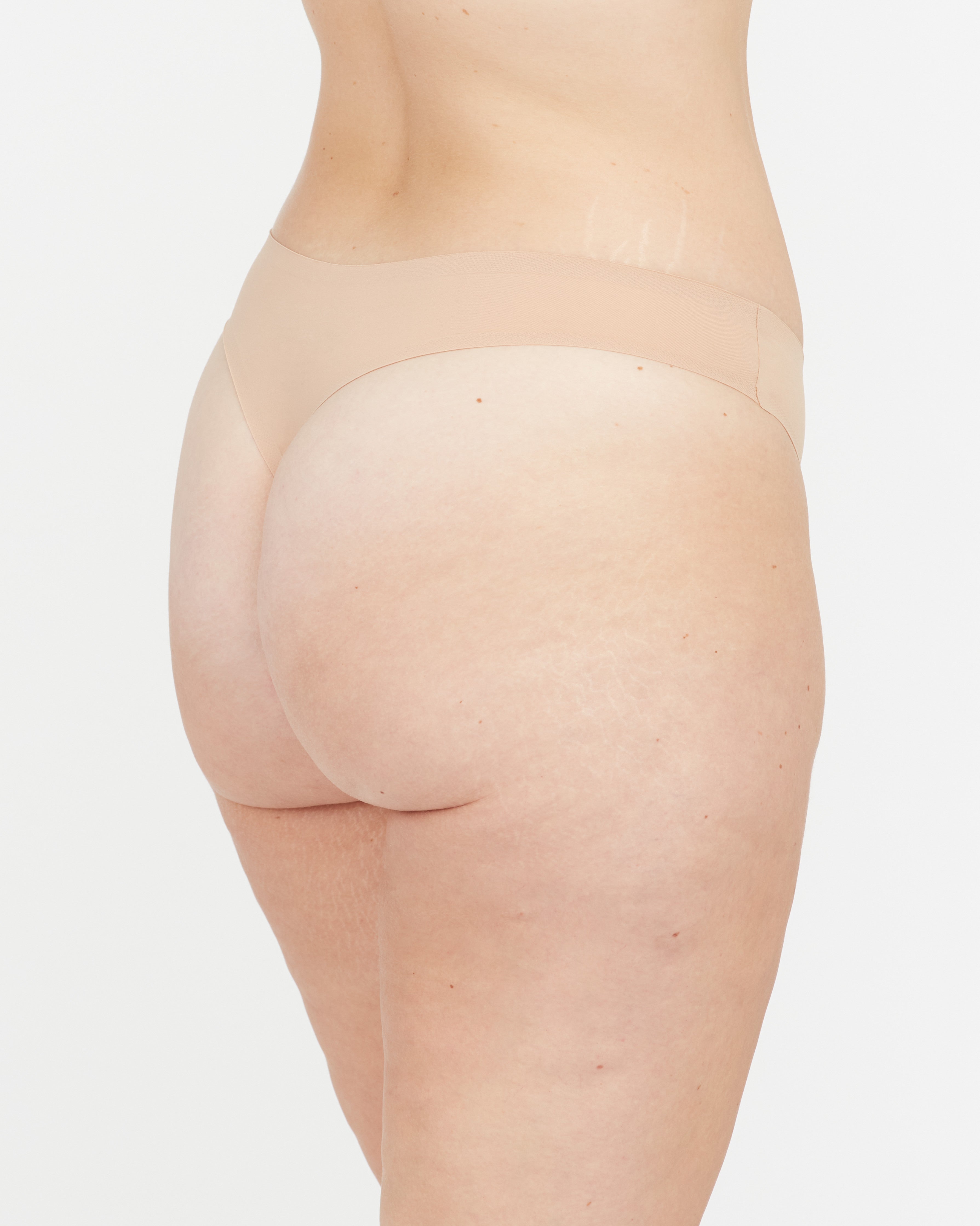 SPANXsmooth™ Custom Fit Thong Trio Box