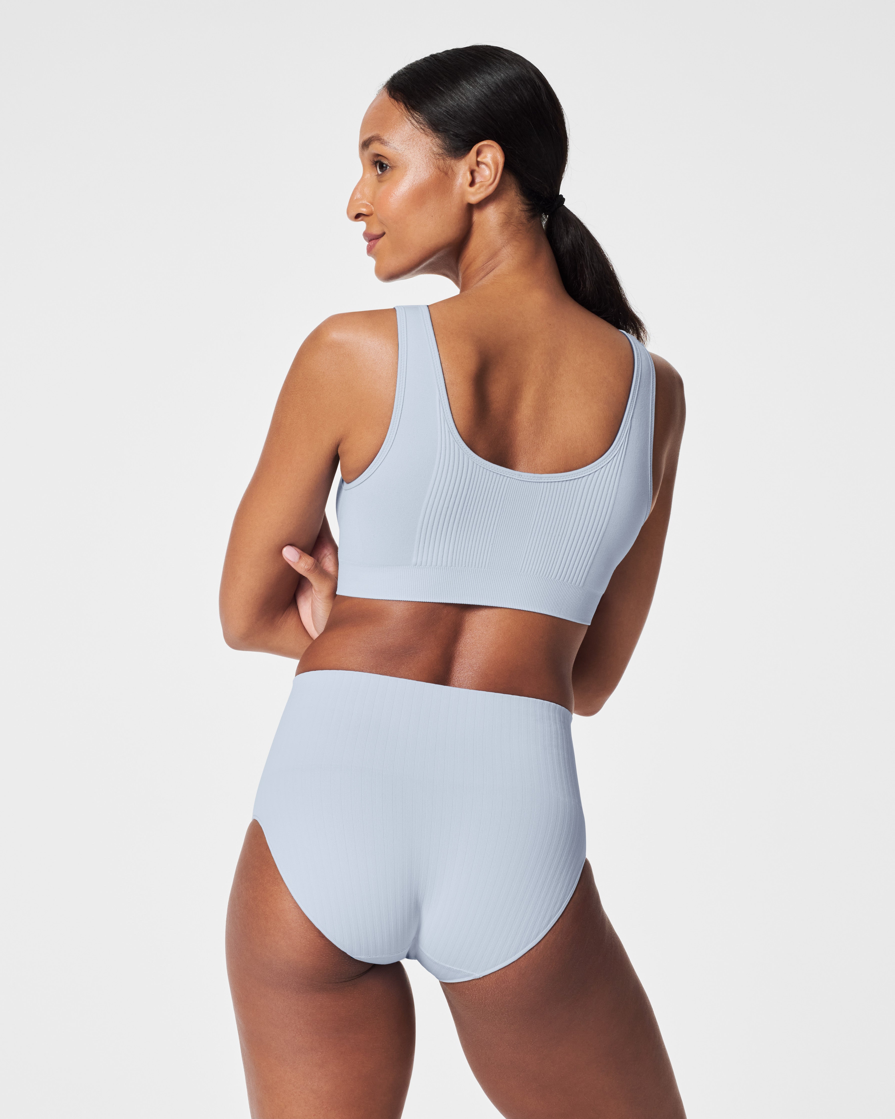 SPANX® Ultimate Comfort Reversible Bra: The Perfect Fit for Every Occasion