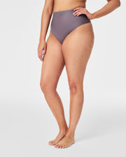 SPANXshape™ Sheer Elegance Control Thong