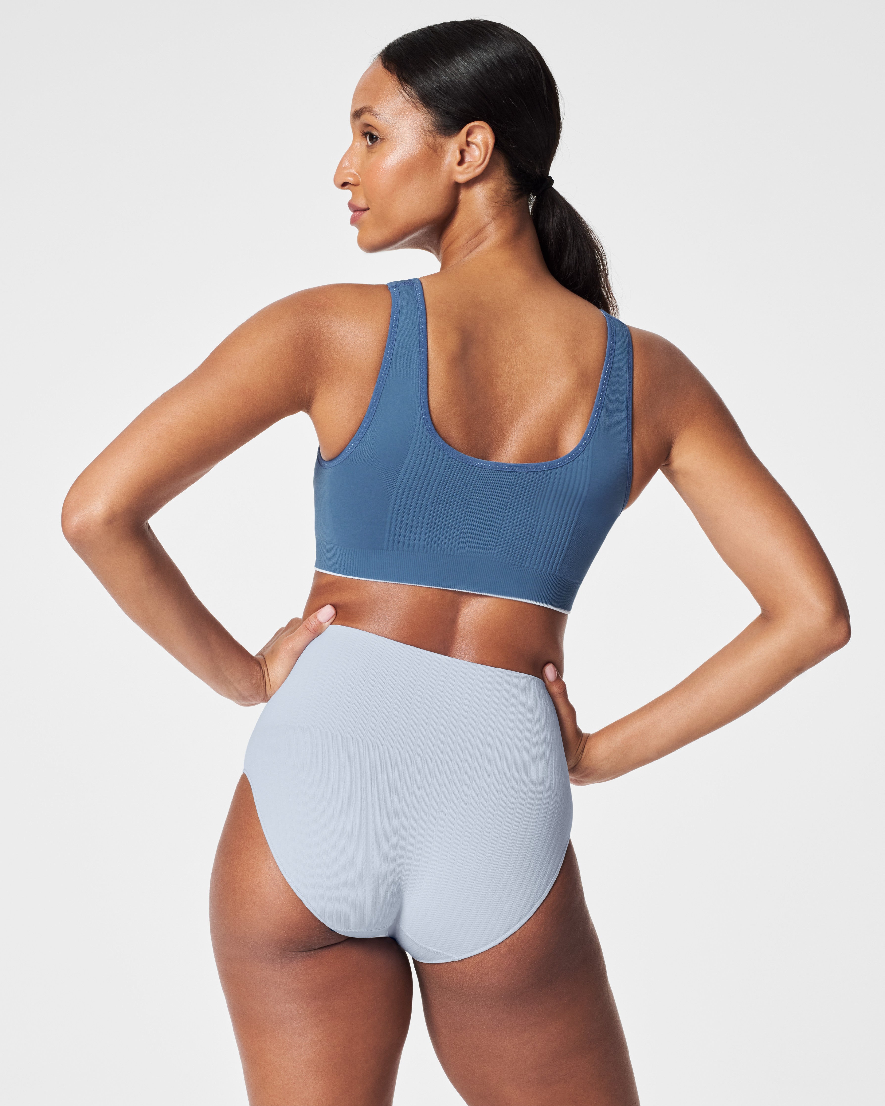 SPANX® Ultimate Comfort Reversible Bra: The Perfect Fit for Every Occasion