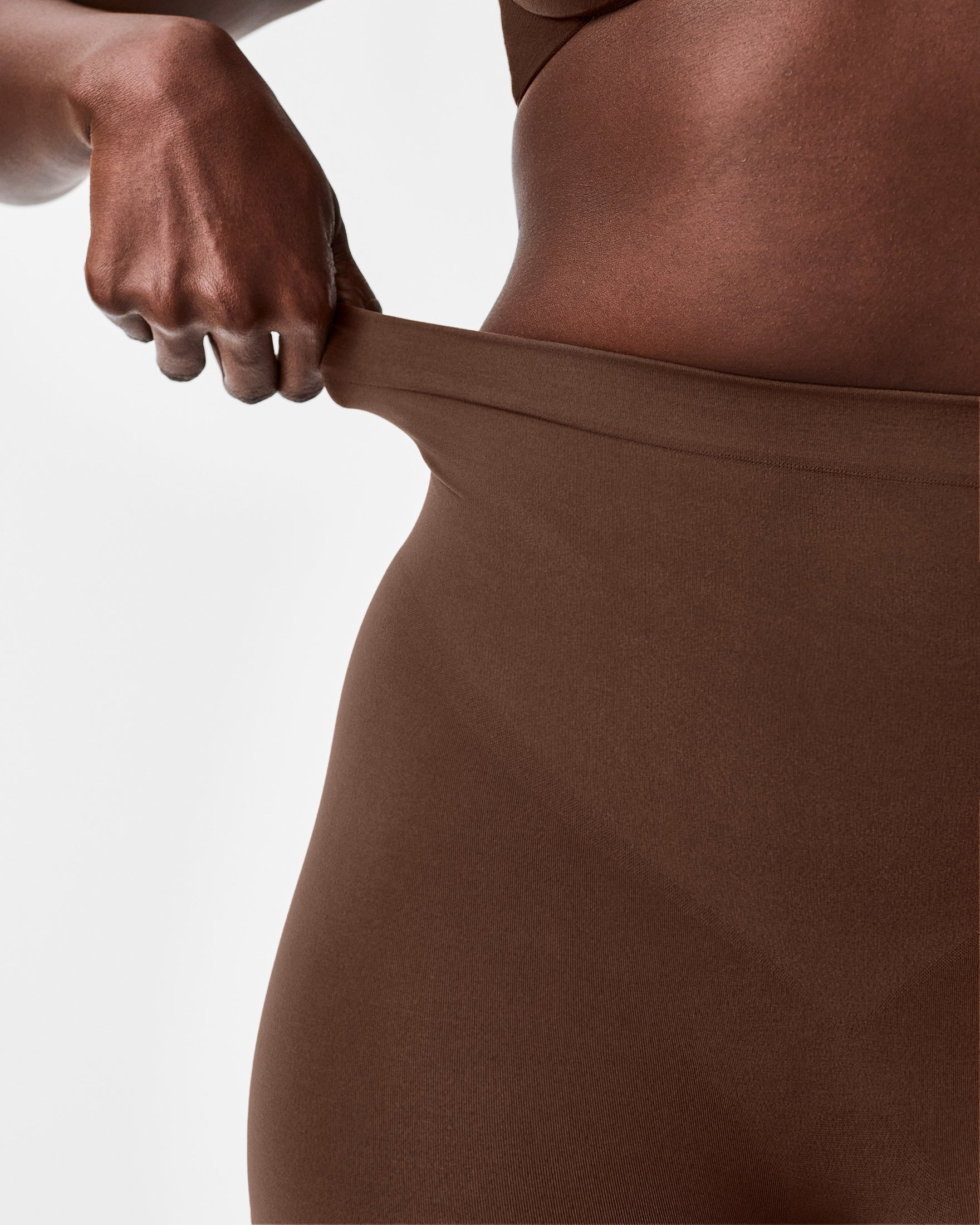 Transform Your Silhouette with SPANXsculpt™ Seamless Power Mid-Thigh Shaper Shorts