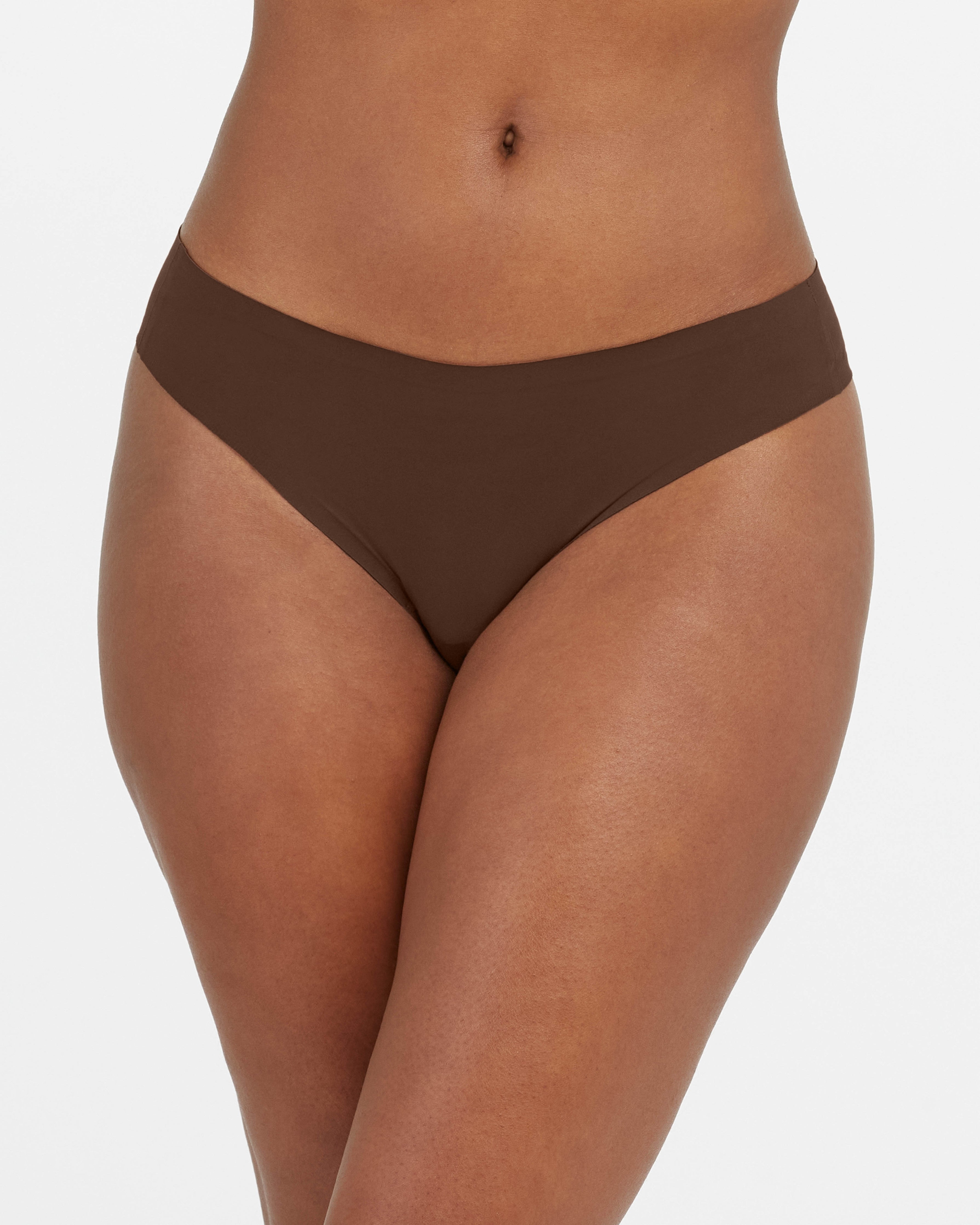 SPANXsmooth™ Custom Fit Thong Trio Box