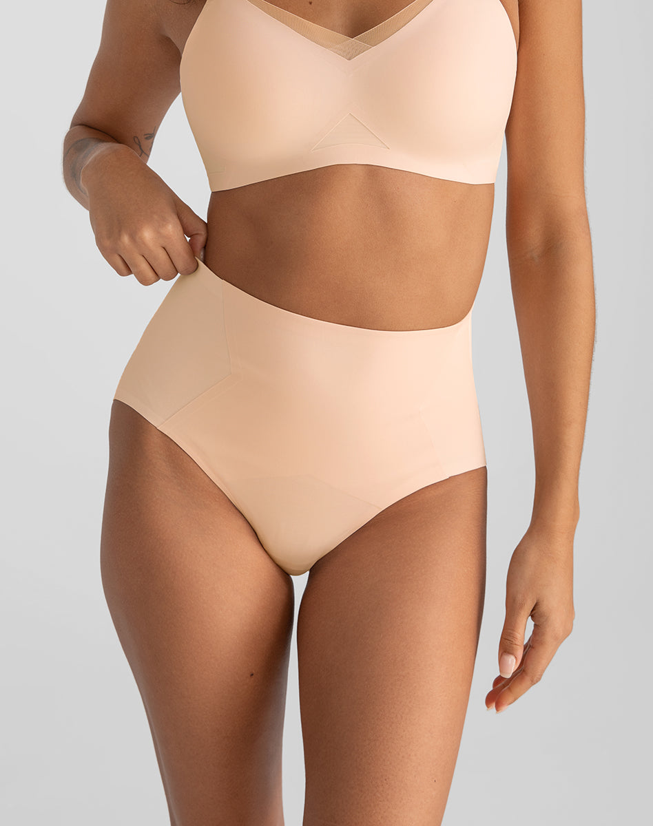 Sleek CrossOver Briefs for Ultimate Comfort