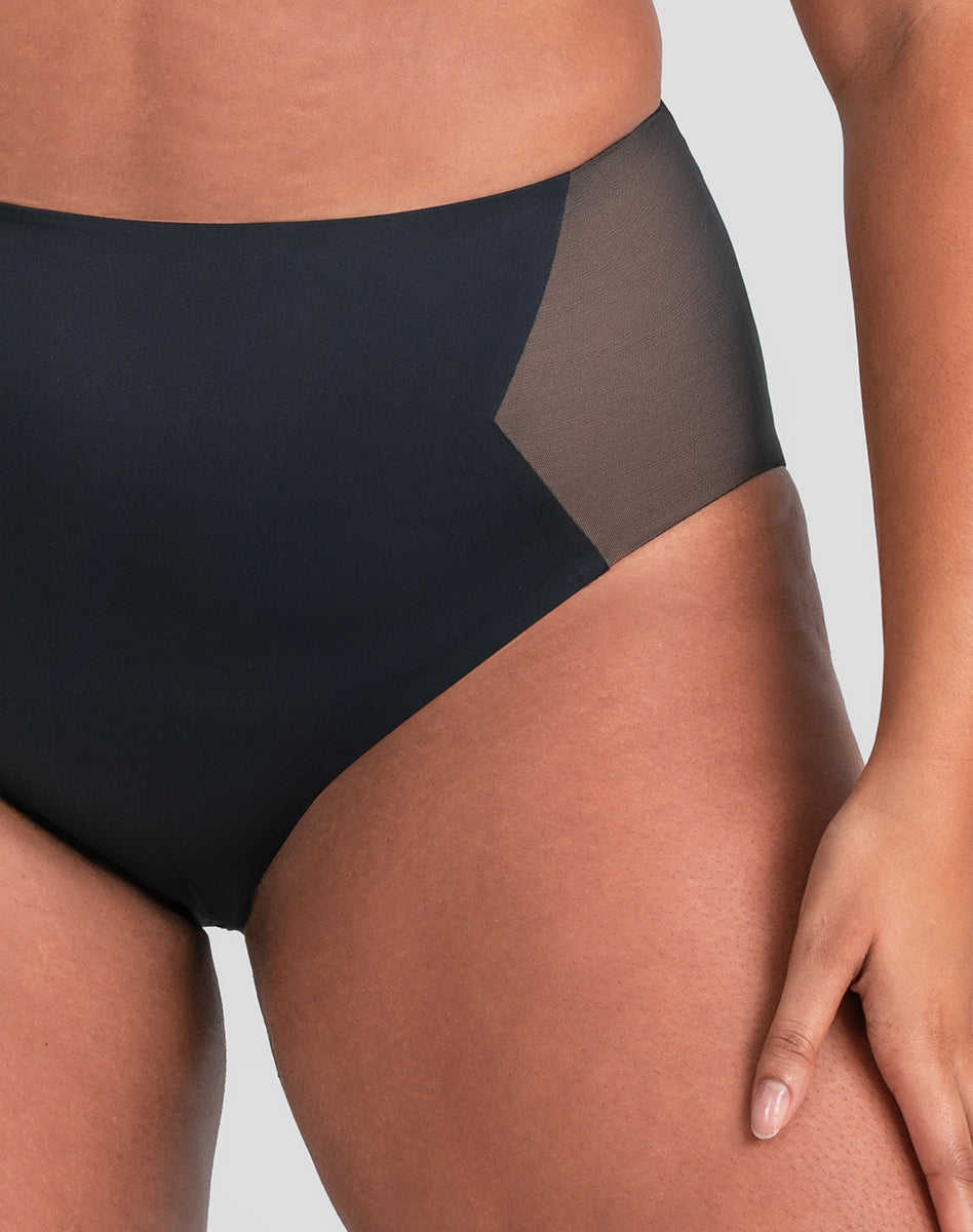 Sleek CrossOver Briefs for Ultimate Comfort