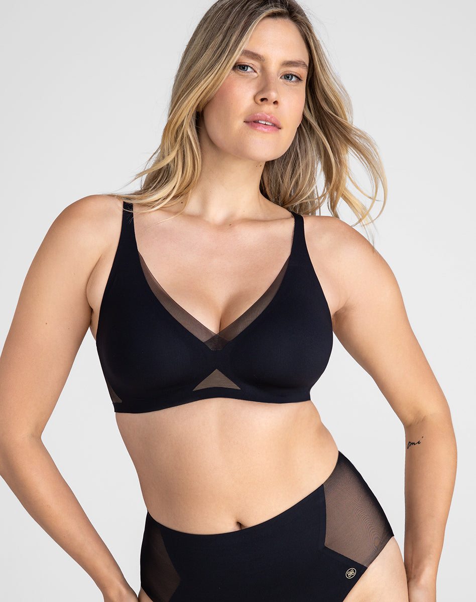 Elevate Your Comfort with the CrossOver V-Neck Bra!
