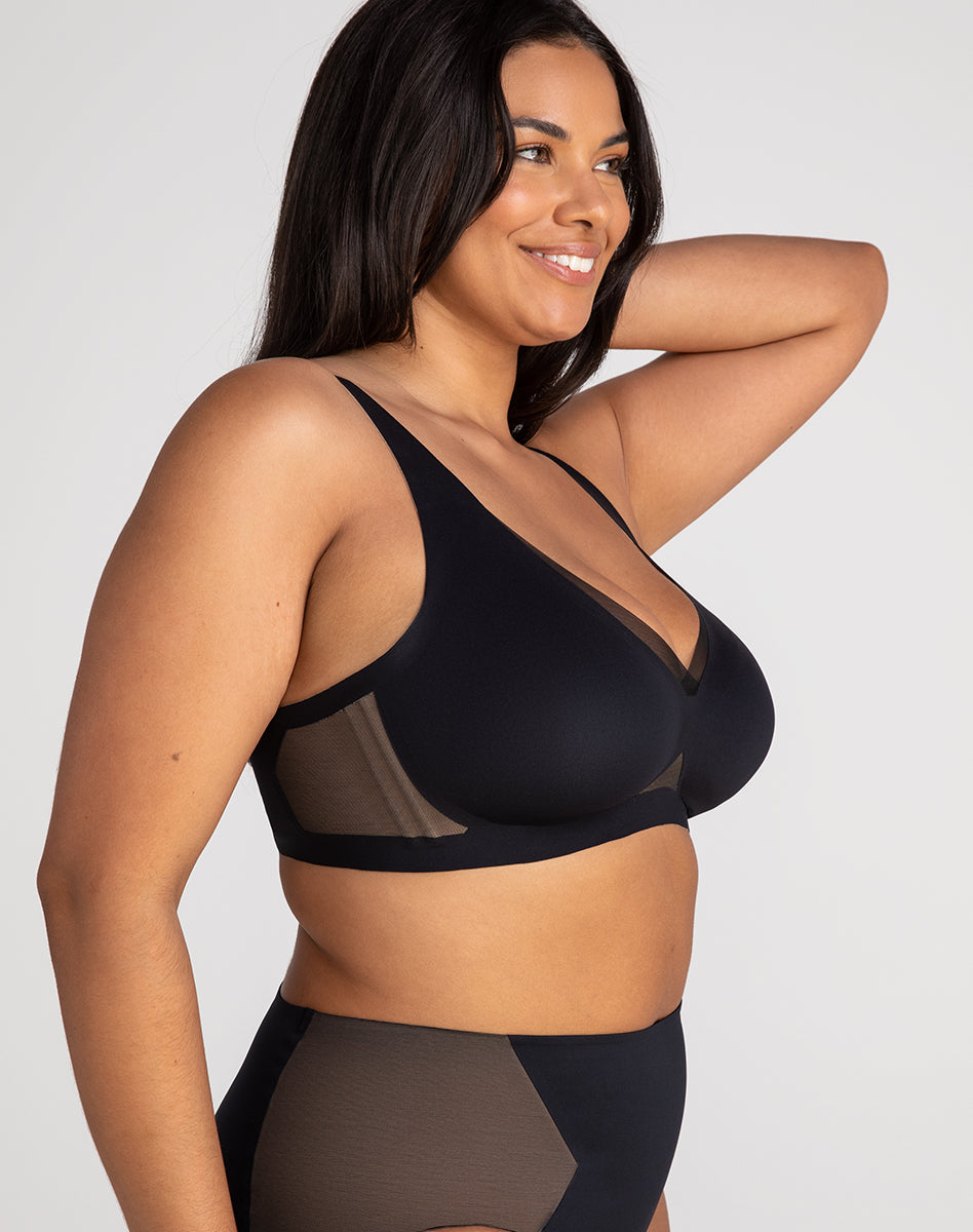 Elevate Your Comfort with the CrossOver V-Neck Bra!
