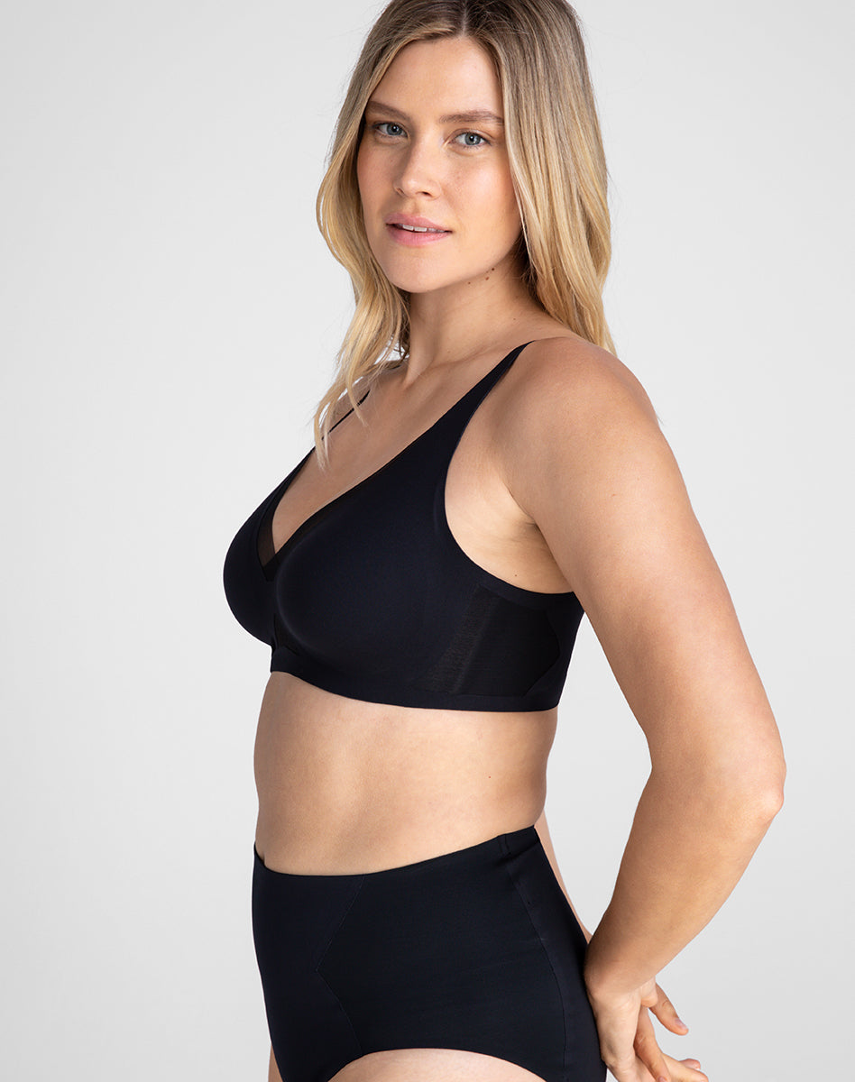 Elevate Your Comfort with the CrossOver V-Neck Bra!