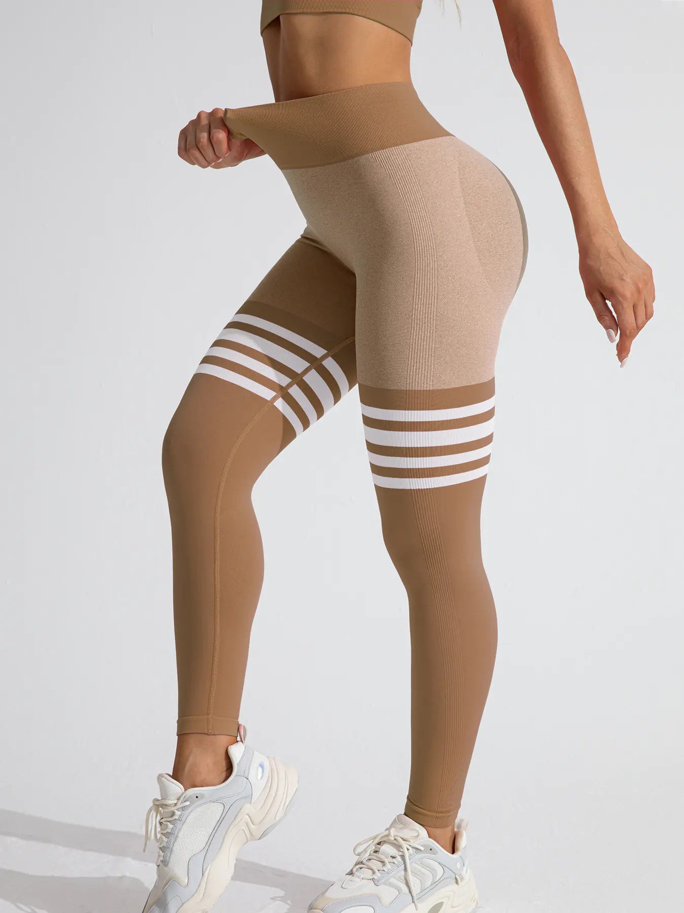 Sophisticated SOFY Yoga Pants for Ultimate Comfort and Style