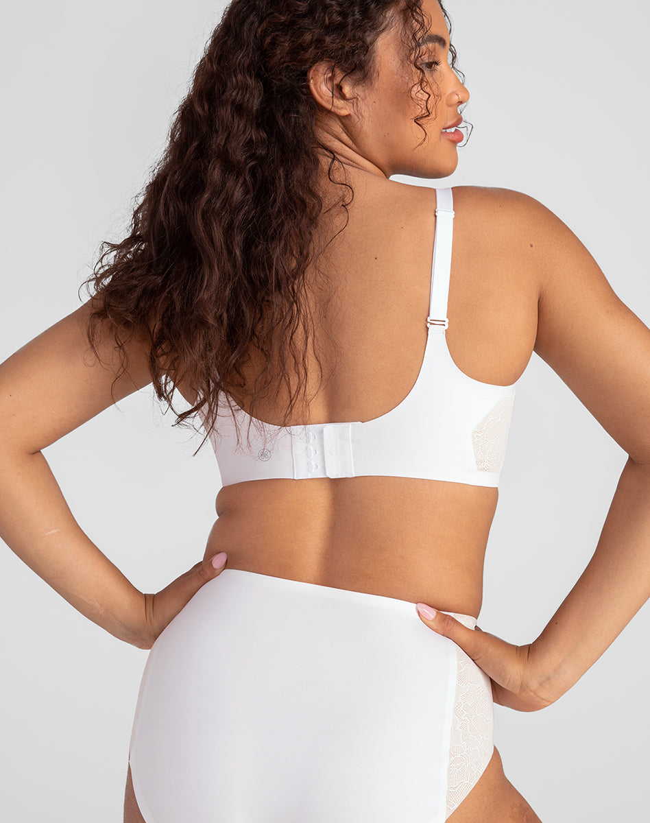 Elegant CrossOver Lace Bra for a Stunning Silhouette