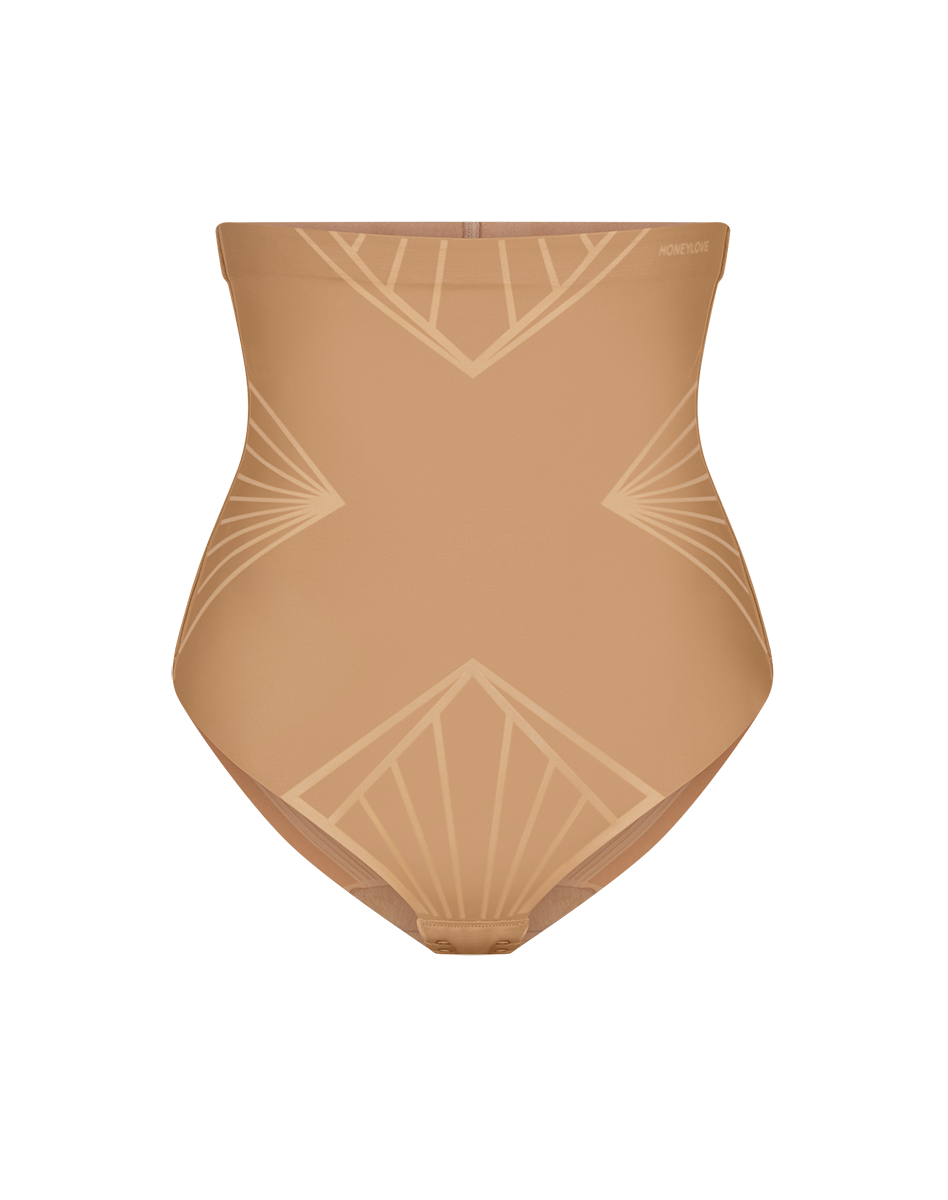 Sculpting High-Waist Briefs for a Flattering Silhouette