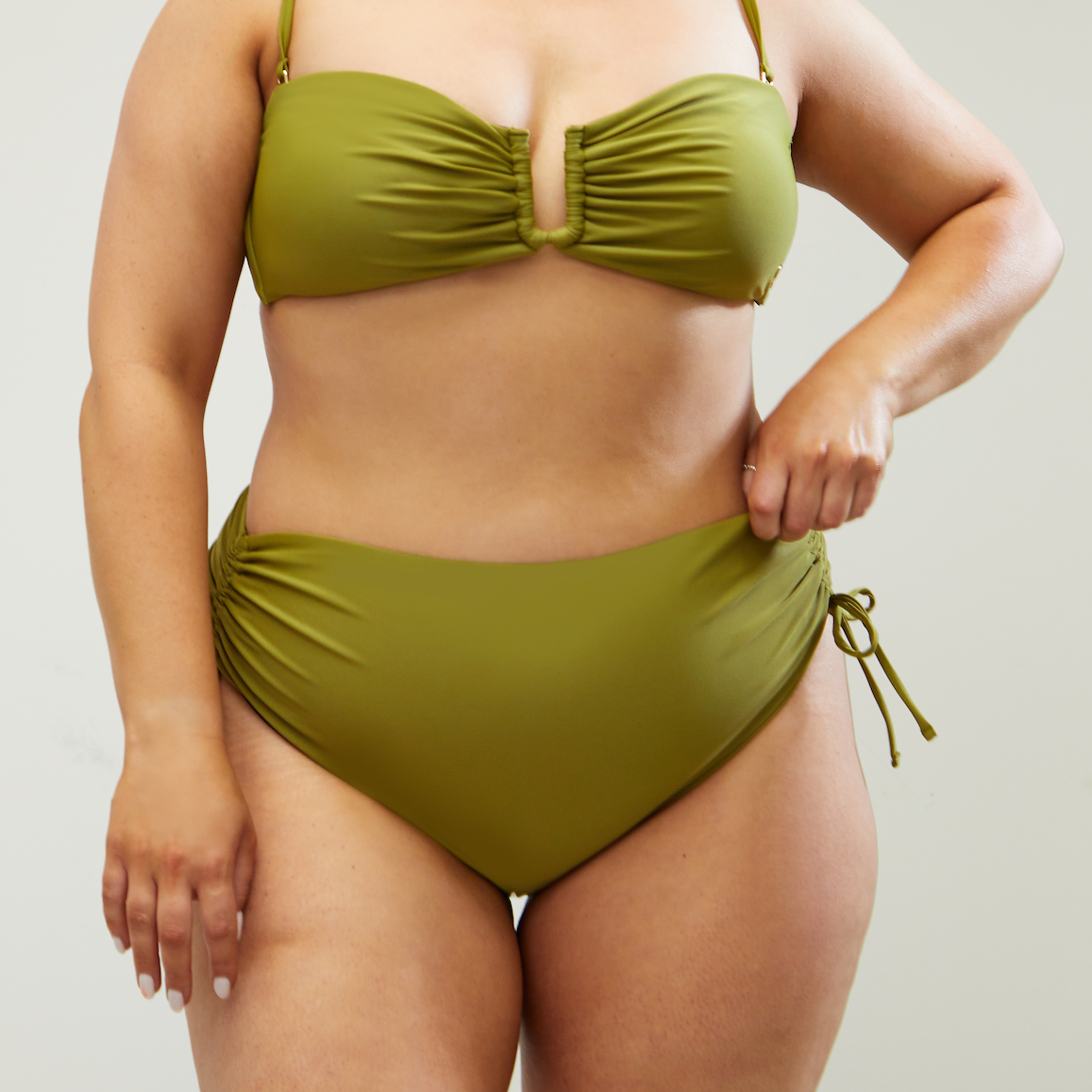 Chic Ruched High-Waisted Bikini Bottoms with Adjustable Fit - Olive Green