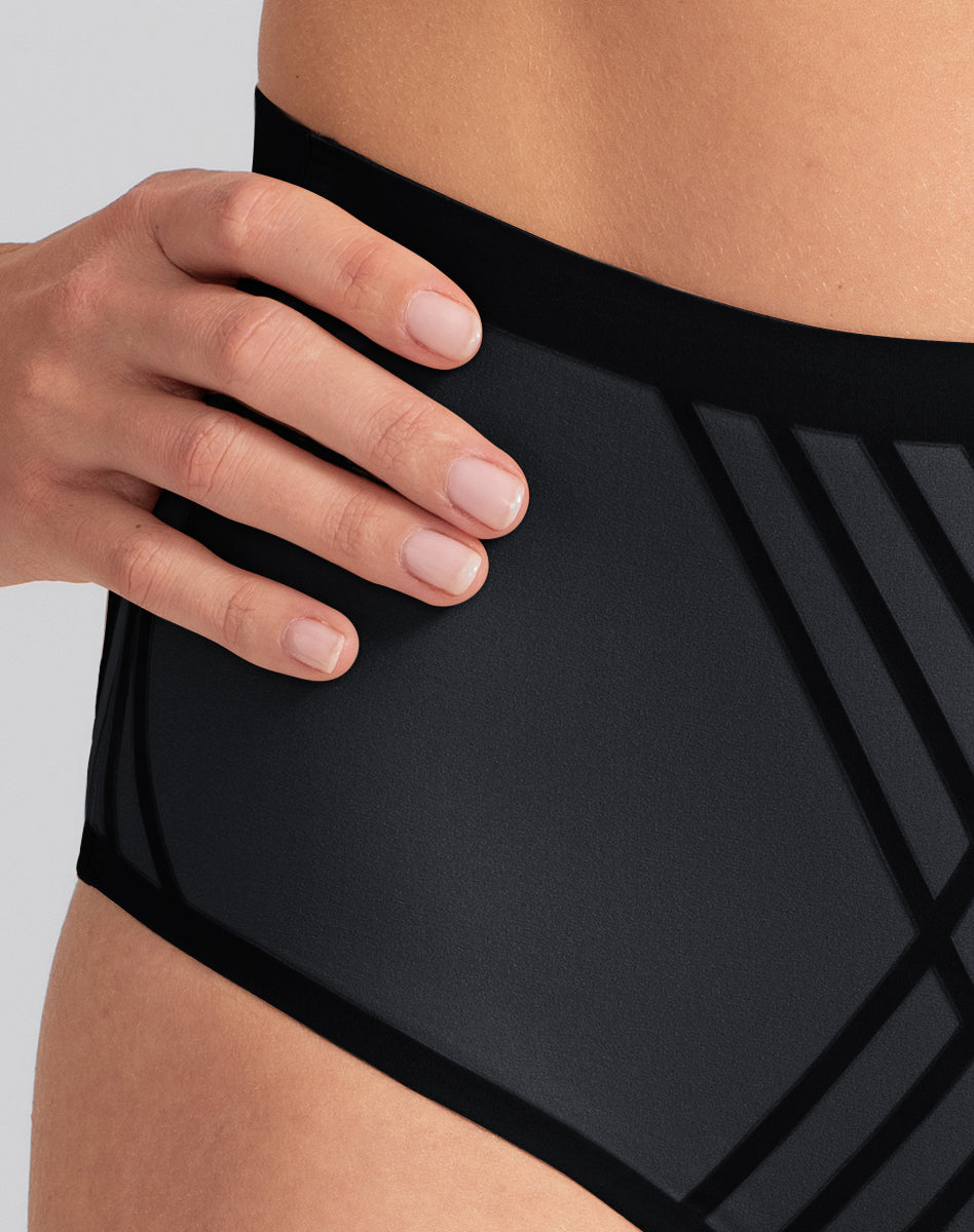 Elegant Silhouette Thong