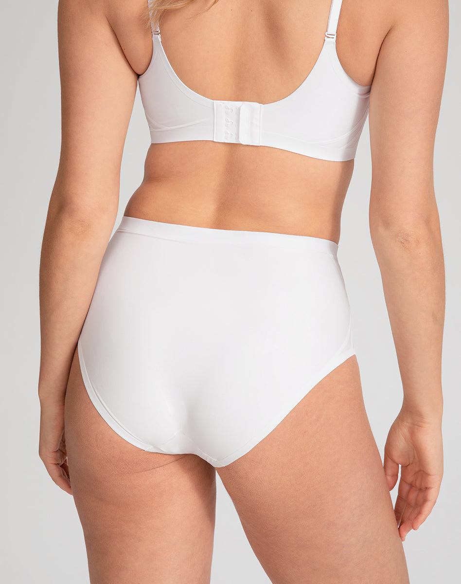 Sleek Silhouette Briefs for Ultimate Comfort