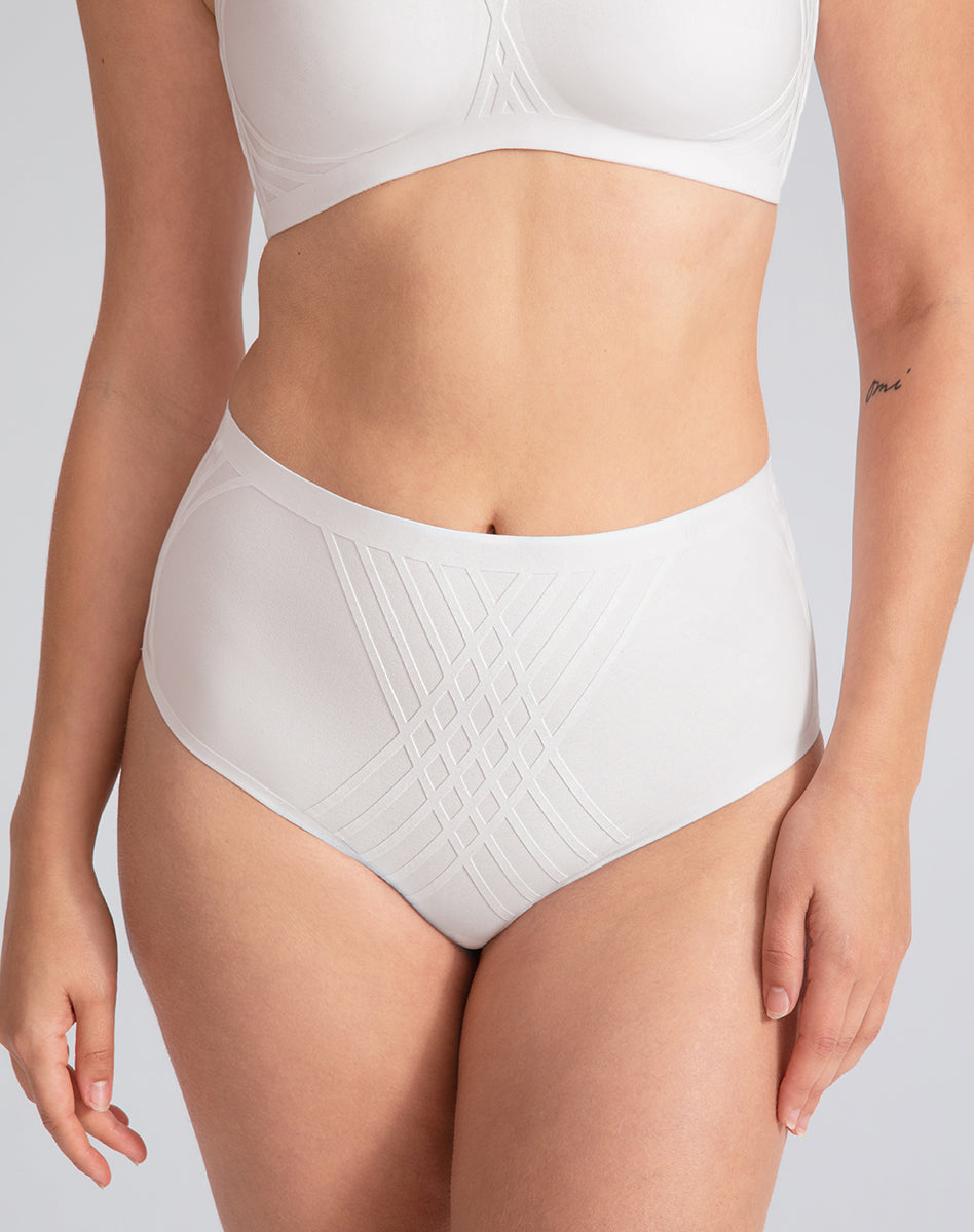 Sleek Silhouette Briefs for Ultimate Comfort