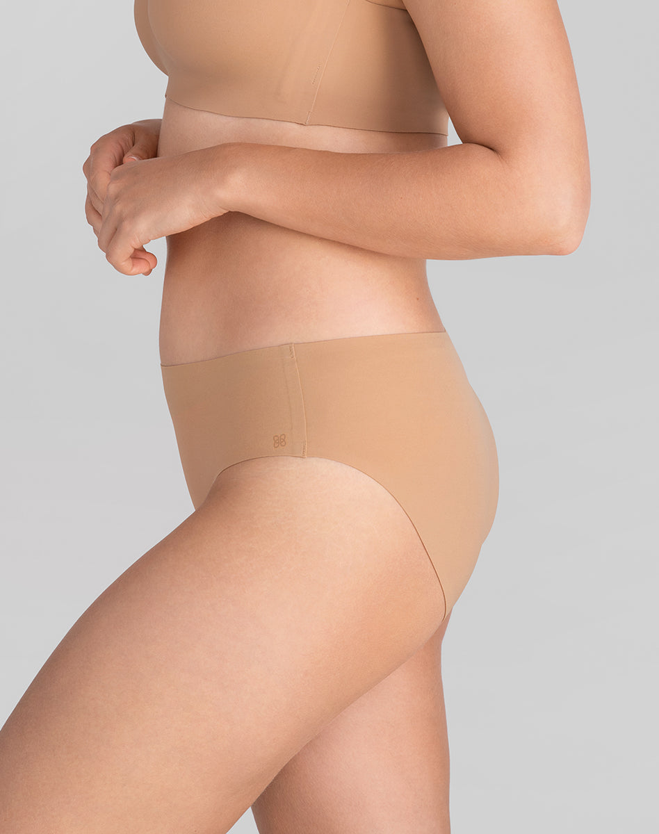 Comfort-fit Mid-Rise Briefs for Everyday Wear