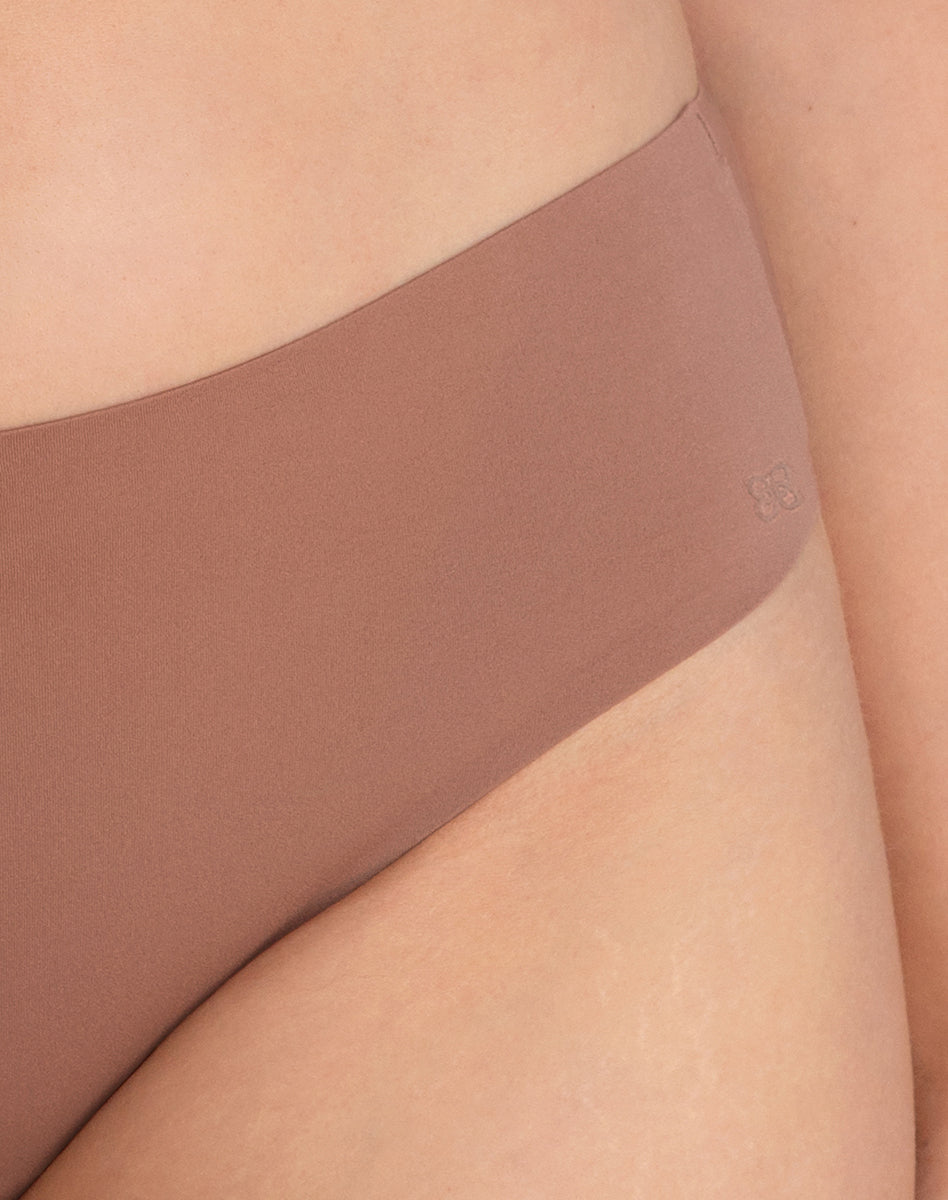 Comfort-fit Mid-Rise Briefs for Everyday Wear