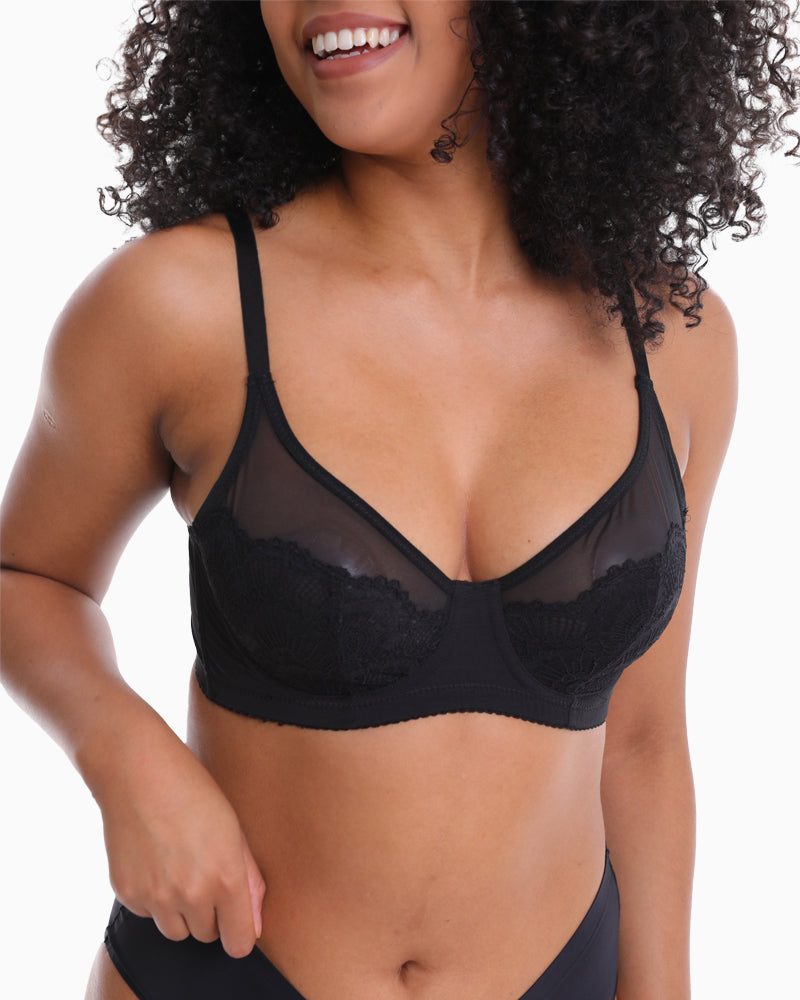 Elegant Lace Minimizer Bra for a Perfect Silhouette