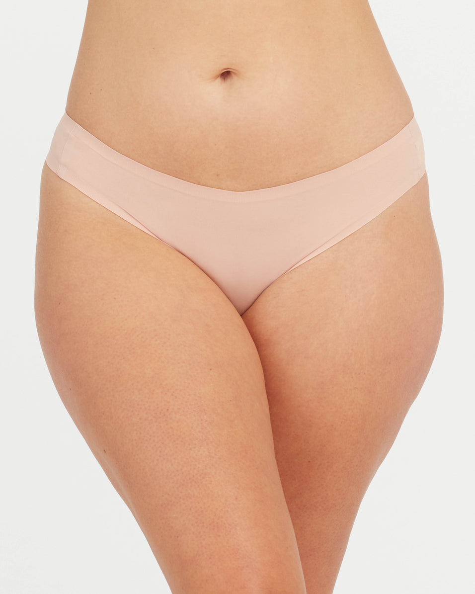 SPANXsmooth™ Custom Fit Thong Trio Box