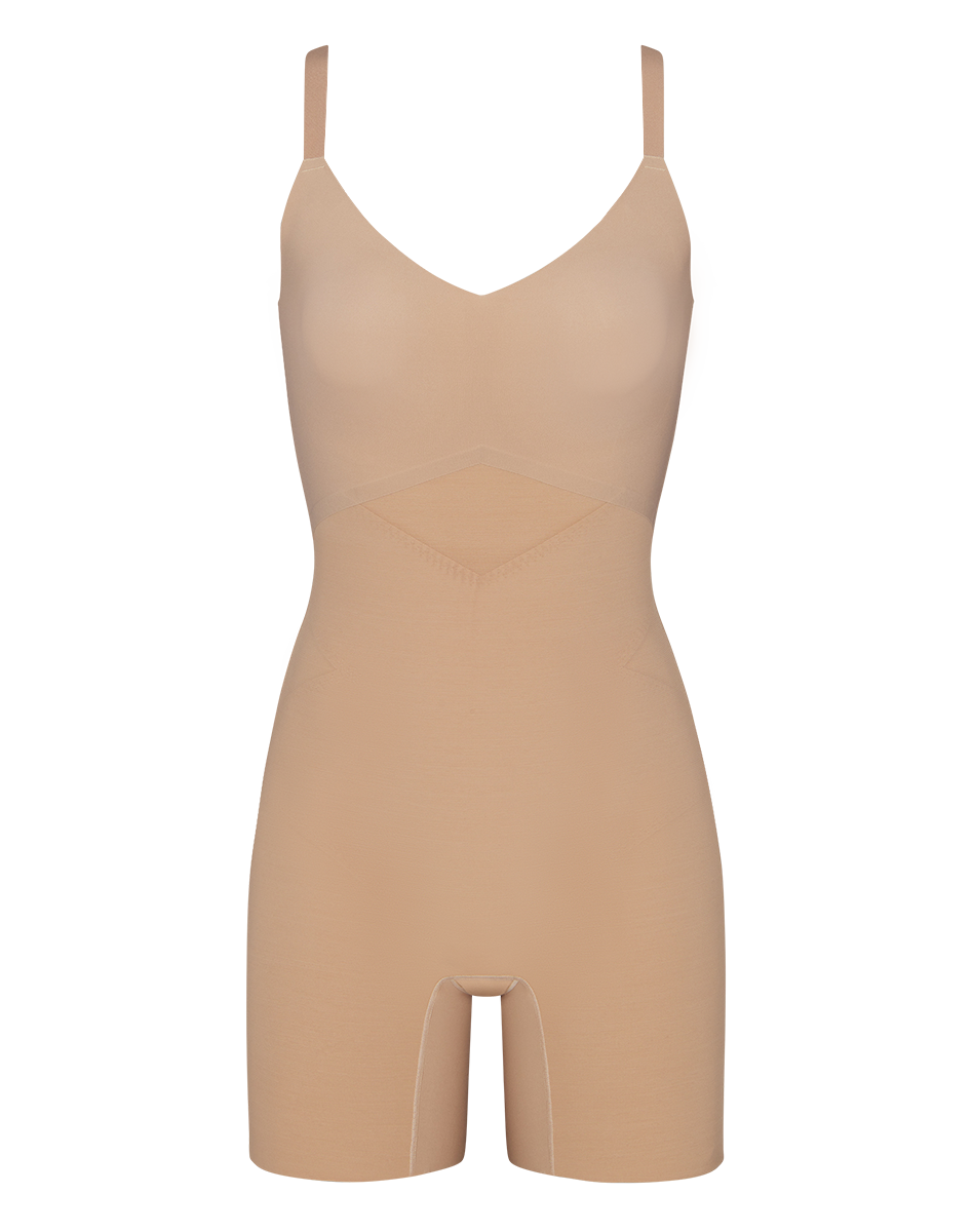 Chic Mid-Thigh Bodysuit for Effortless Style