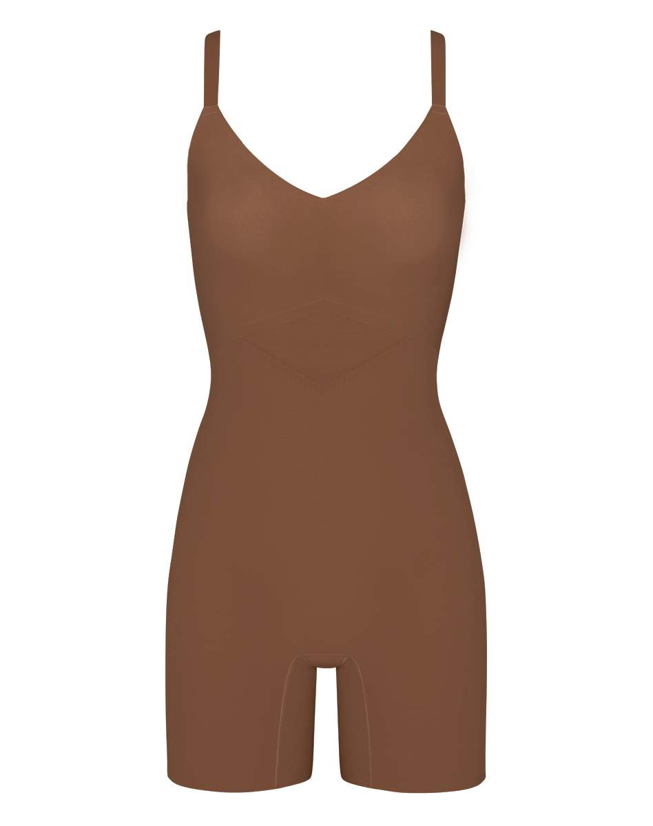 Chic Mid-Thigh Bodysuit for Effortless Style