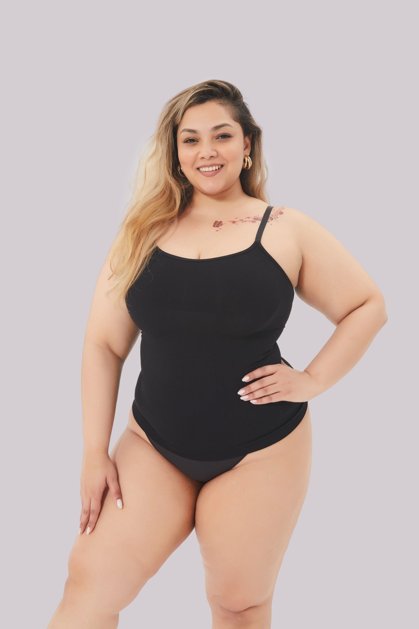 Luxurious Comfit™ Alessia - Chic Round Neck Cami for Ultimate Comfort