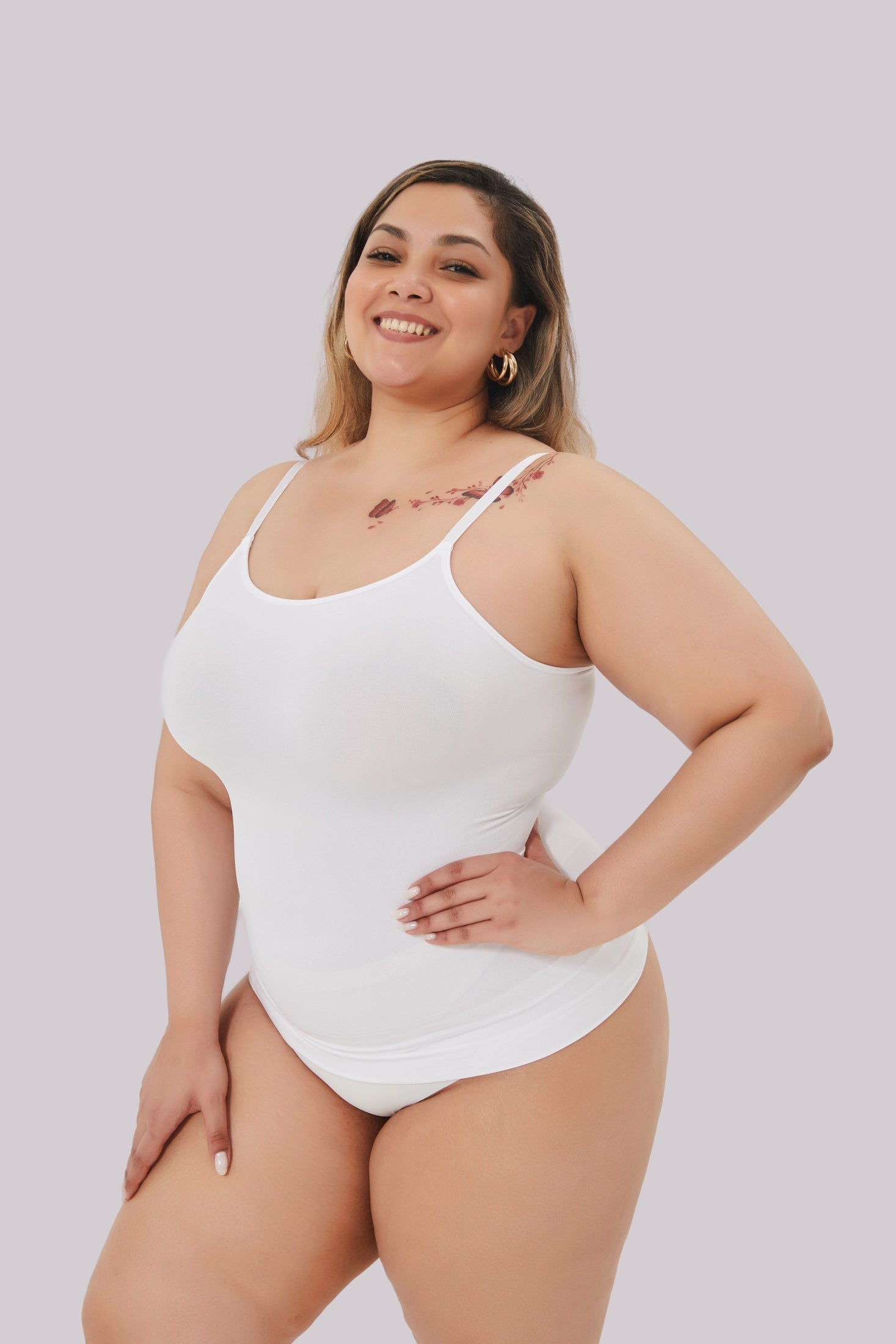 Luxurious Comfit™ Alessia - Chic Round Neck Cami for Ultimate Comfort
